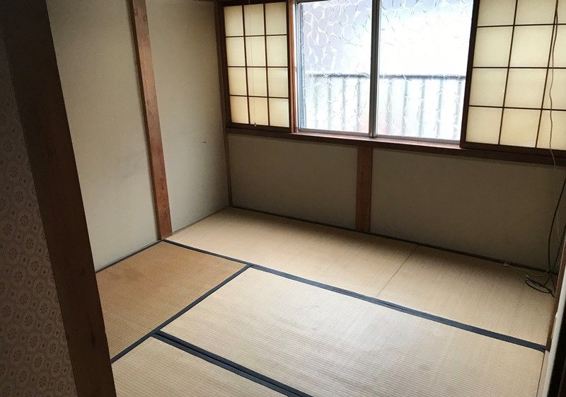 Owner-Change House with Garage in Toyama City - Thumbnail 3