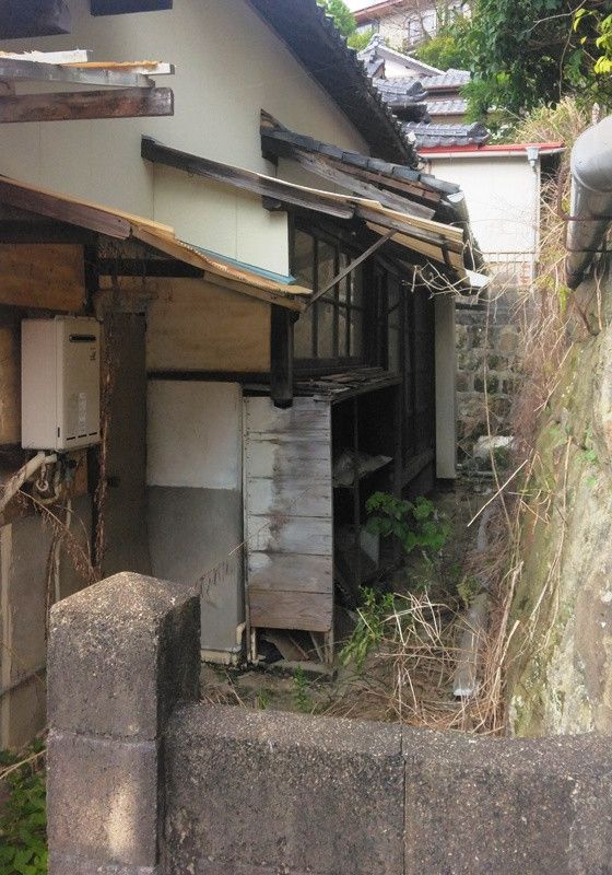 Land with Traditional House for Sale Near Sasebo Station, Nagasaki - Thumbnail 2