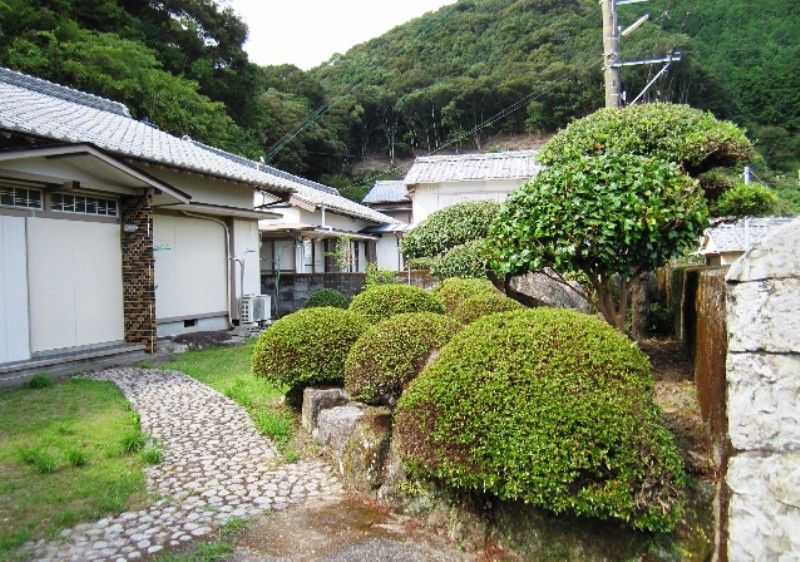 4LDK House for Sale Near Kumano Kodo in Nachikatsuura, Wakayama - Thumbnail 2