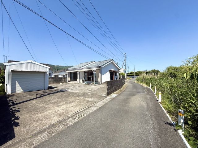 House for Sale in Ibusuki, Kagoshima - Thumbnail 4