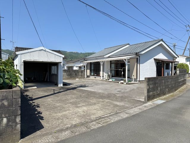 House for Sale in Ibusuki, Kagoshima - Thumbnail 3