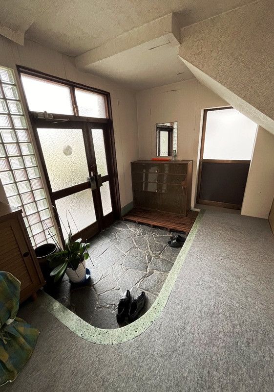 Former Business Hotel in Hyuga City, Miyazaki – 95 tsubo, Vacant - Thumbnail 4