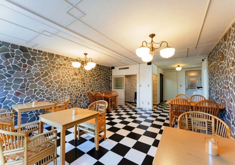 Operating Hotel with Ocean Views for Sale in Shimoda, Shizuoka - Thumbnail 3