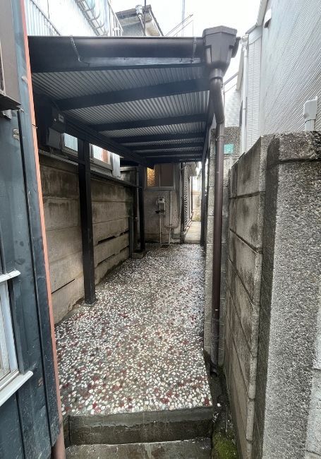 Design-Renovated House in Higashinakano, Nakano Ward - Thumbnail 2