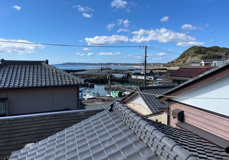 Fixer-Upper House for Sale in Minamiboso, Chiba - Thumbnail 2