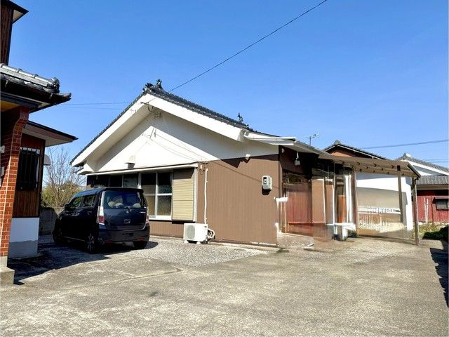 Two Detached Houses for Sale in Ibusuki, Kagoshima - 10.2% Yield - Thumbnail 3