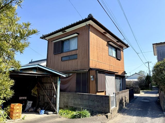 Two Detached Houses for Sale in Ibusuki, Kagoshima - 10.2% Yield - Thumbnail 4