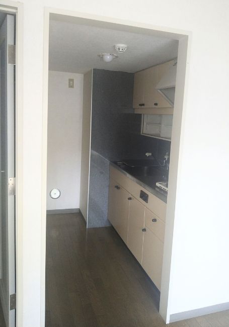 1DK Apartment with Private Garden in Higashimatsuyama, Saitama - Thumbnail 2