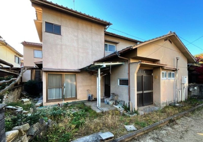 Vacant House for Sale in Mukaishima, Onomichi, Hiroshima - Image 1