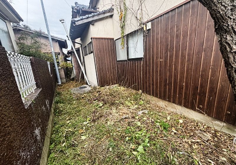 House for Sale in Yukuhashi, Fukuoka - 59.5 sqm on 234 sqm Land - Thumbnail 3