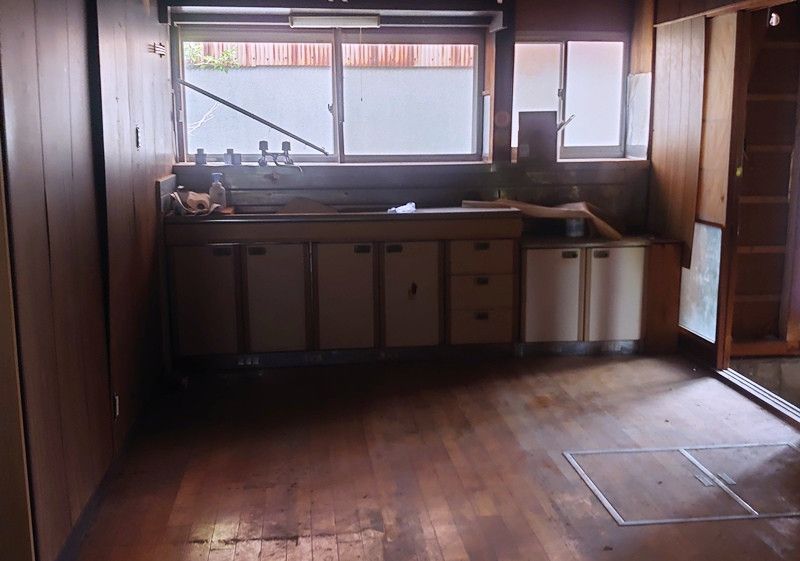 Renovation Project House with Well in Kurume, Fukuoka - Thumbnail 4