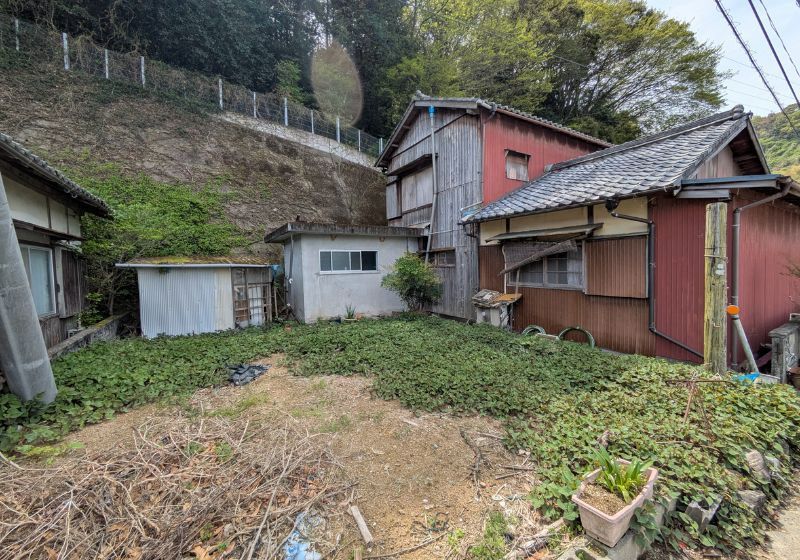 171 sqm Seaside House for Sale in Uwajima, Ehime - Thumbnail 2