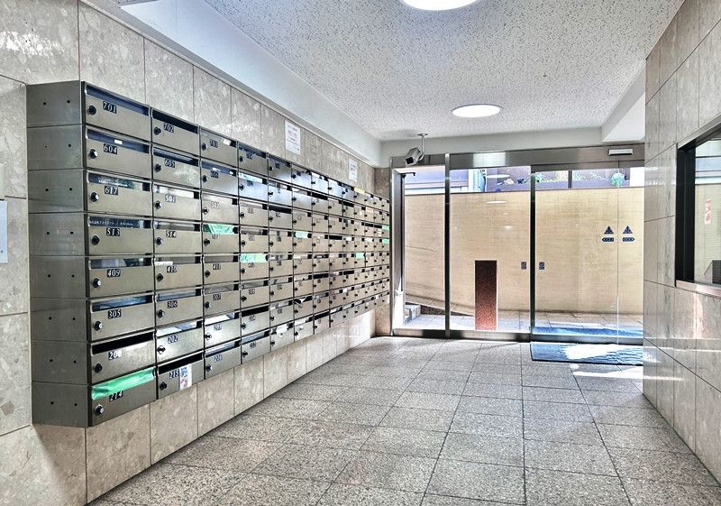 23.6 sqm Apartment for Sale Near Daikanyama Station, Shibuya - Thumbnail 3
