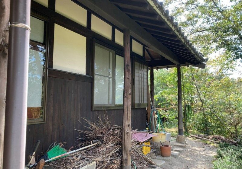 Renovated House with Traditional Beams in Nakatsugawa, Gifu - Thumbnail 3