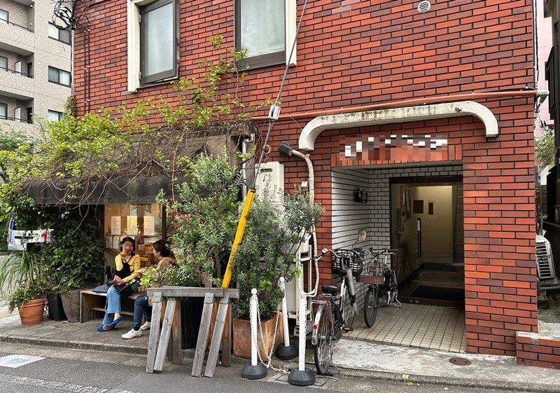 Retro-Modern 2DK Apartment near Sakurashinmachi Station, Setagaya - Thumbnail 2