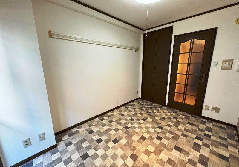 1R Investment Apartment in Hino City, Tokyo for Sale - Thumbnail 2