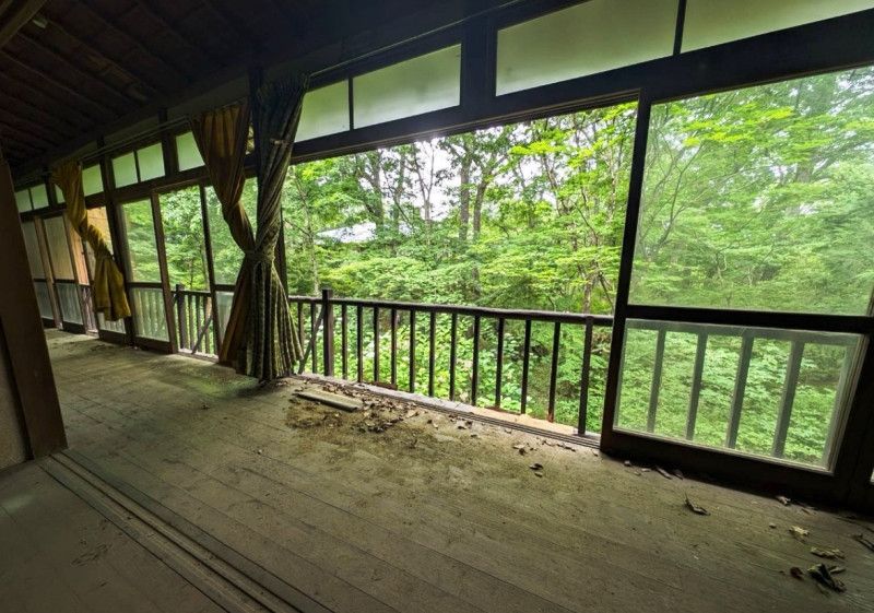 Historic Nasu Resort Property with Main Building and Land for Sale - Thumbnail 2