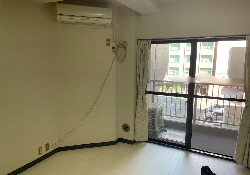 Renovated Apartment Unit for Sale in Central Wakayama City, 19.69 sqm - Thumbnail 4