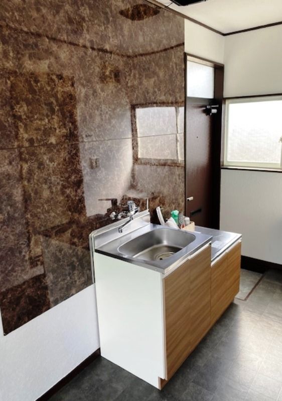 Renovated 8-Unit Apartment Building for Sale in Moroyama, Saitama - Thumbnail 4