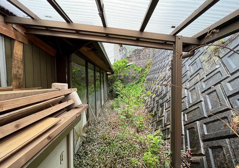 Traditional Kominka for Sale in Kure, Hiroshima with Rental Income - Thumbnail 2