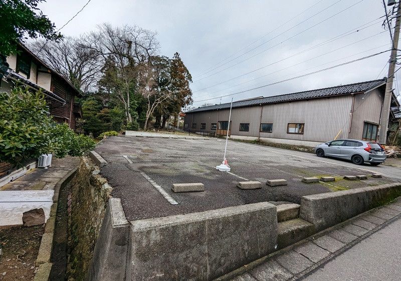 Land for Sale in Komatsu City, Ishikawa - 257 sqm - Thumbnail 2