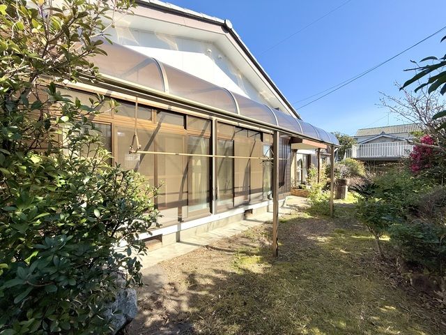4LDK House for Sale in Ibusuki, Kagoshima Near Sea - Thumbnail 3