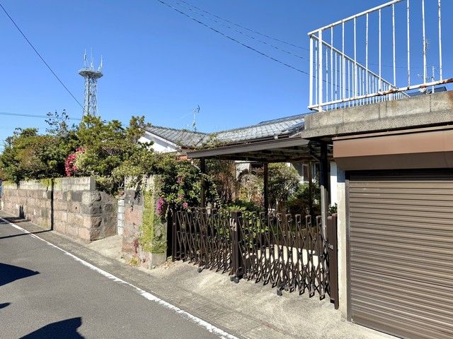 4LDK House for Sale in Ibusuki, Kagoshima Near Sea - Image 1