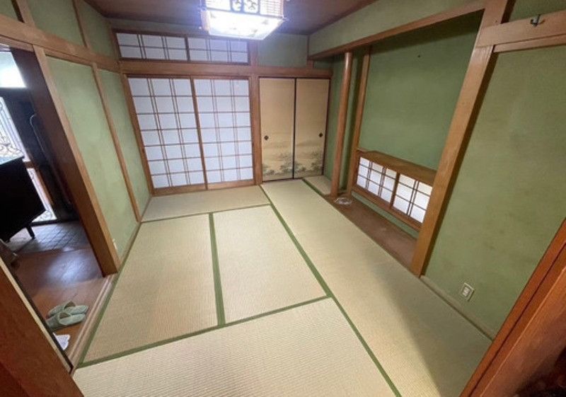 4LDK Detached House for Sale in Kashiwara, Osaka - Thumbnail 2