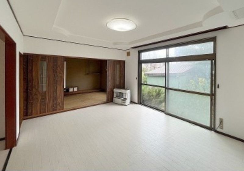 Vacant House with Land in Iwamizawa, Hokkaido - 70 sqm - Thumbnail 3