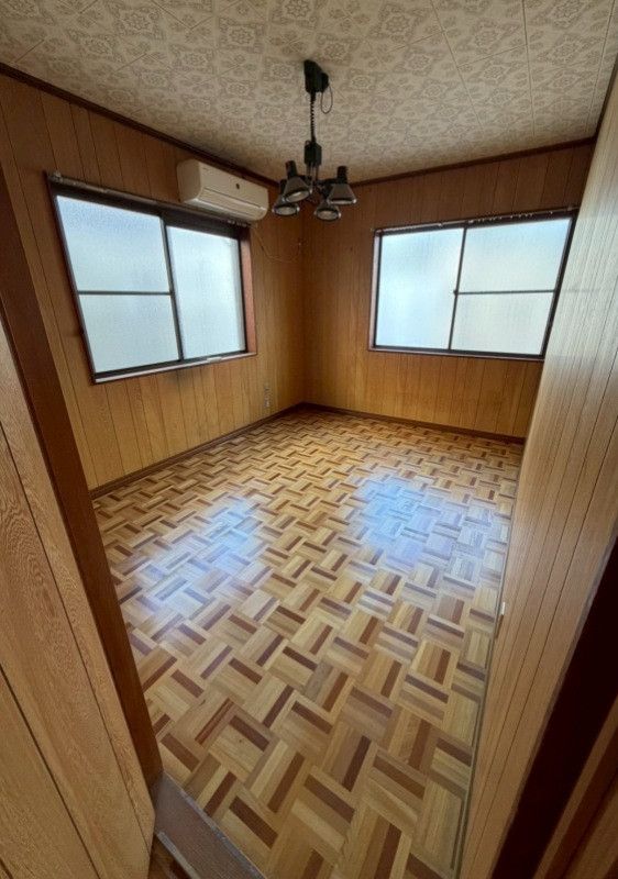 House for Sale in Kashiwara, Osaka - 2-Story, 103.49 sqm Land - Thumbnail 3