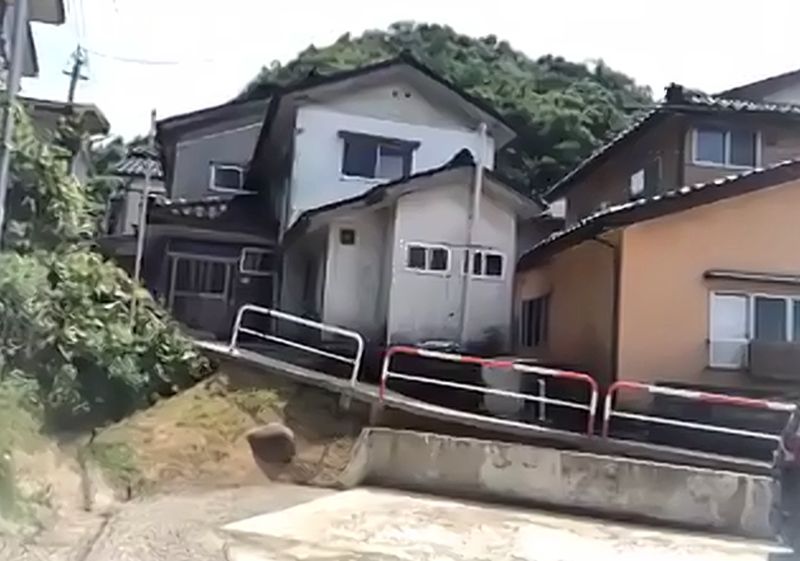 Beachfront House Near Ski and Onsen in Tsuruoka, Yamagata - Thumbnail 2