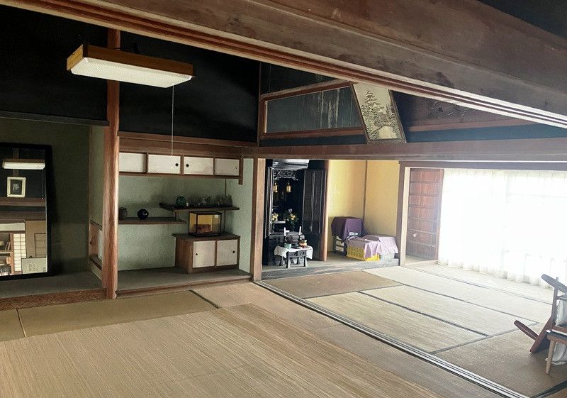 Spacious 4DK Detached House on 869 sqm Land in Buzen City, Fukuoka - Thumbnail 2