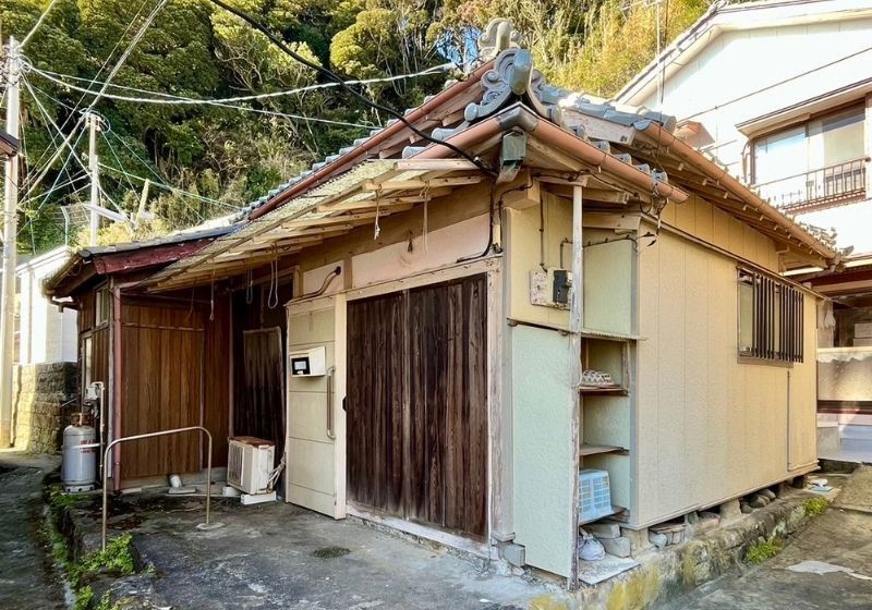 Old House with Land for Sale in Kamogawa, Chiba with Ocean View - Thumbnail 3