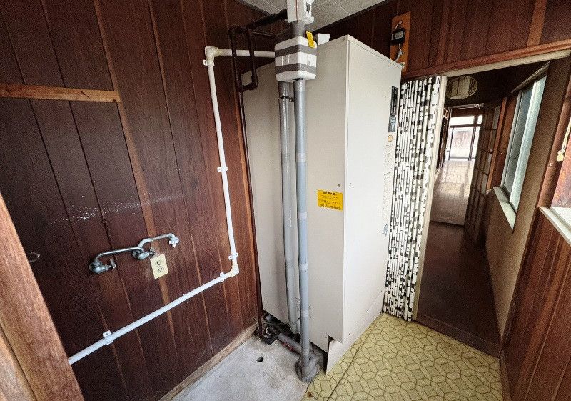 Partially Renovated House for Sale in Kurobe, Toyama - Thumbnail 2