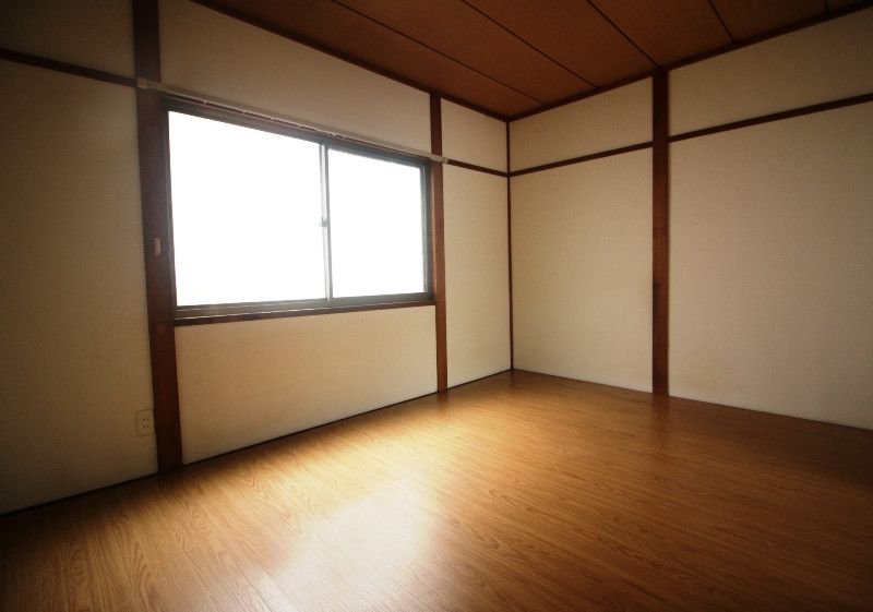 3DK Terrace House for Sale in Higashiosaka, Osaka - Thumbnail 4