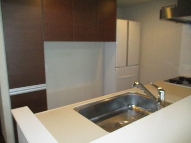 2LDK Resale Condominium in Minami-Karuizawa, Nagano - Thumbnail 4