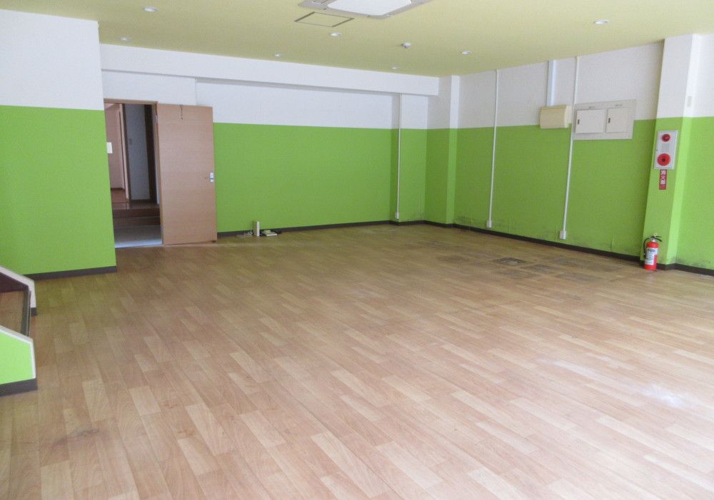 Reinforced Concrete Shop and Residence for Sale in Kawamoto, Shimane - Thumbnail 3