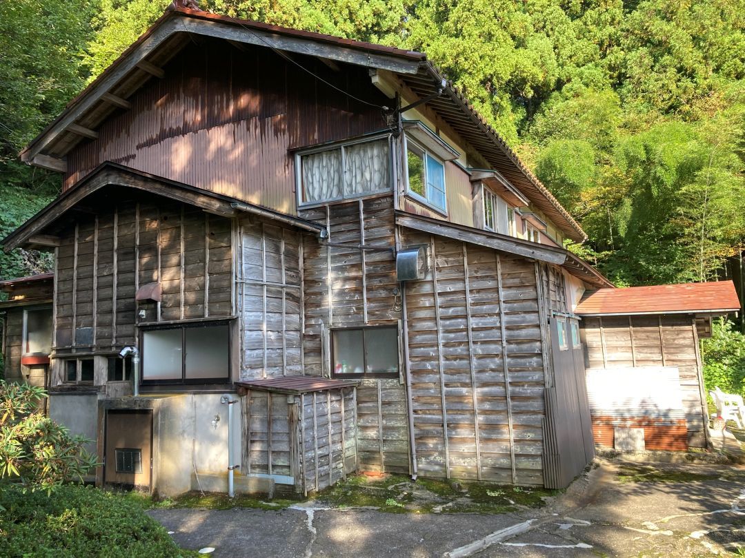 1906 Kominka for Sale in Shimokura, Itoigawa City - Thumbnail 2