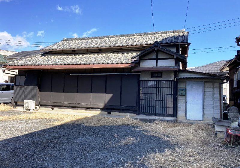 Renovated 3DK House with Parking in Sano, Tochigi - Thumbnail 2