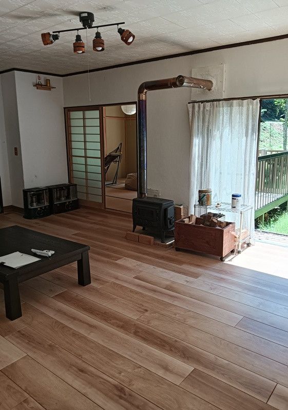 Chichibu House for Sale: 67 sqm Mountain Retreat with DIY History - Thumbnail 4