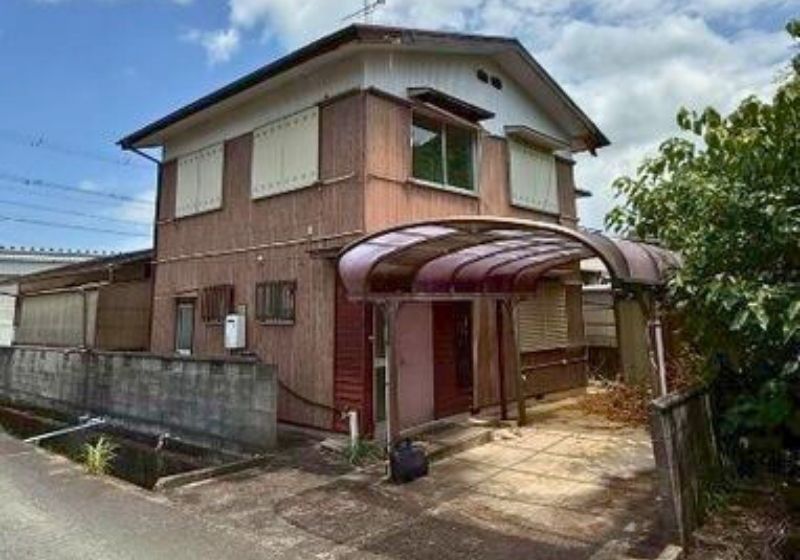 Detached House for Sale in Matsusaka City, Mie Prefecture - Thumbnail 3