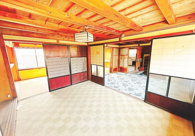 Retro 6K House with Parking Near Sea in Kurobe, Toyama - Thumbnail 3