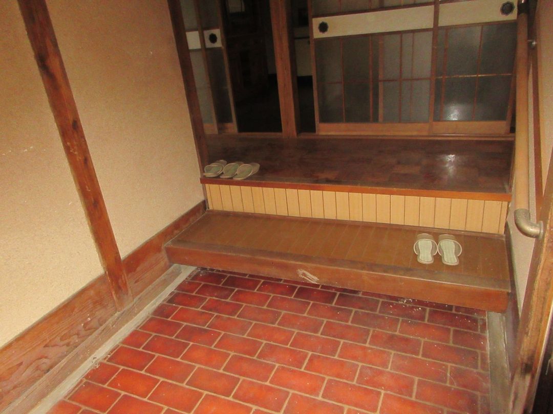Mixed-Use Building for Sale in Yokocho, Itoigawa, Niigata - Thumbnail 2