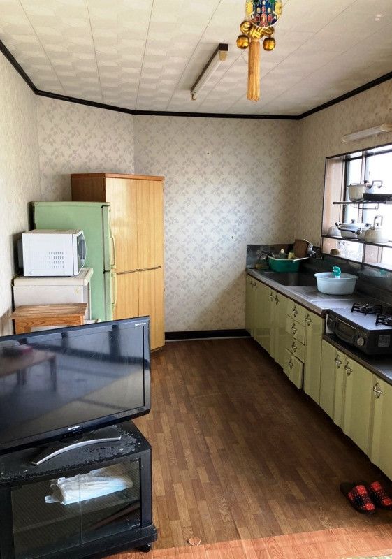 Spacious 7K House with Land for Sale in Takaoka, Toyama - Thumbnail 3