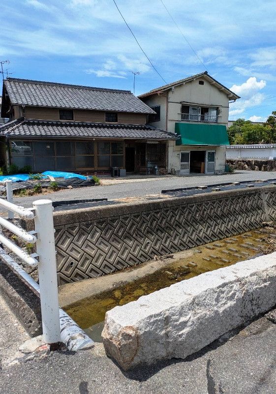 Traditional Kominka for Sale Near Shimanami Kaido in Onomichi - Thumbnail 2