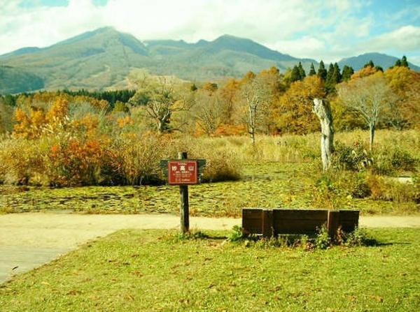 A private house in the countryside with a view of the mountains of the Shin-Etsu Border. (Completed) - Thumbnail 2