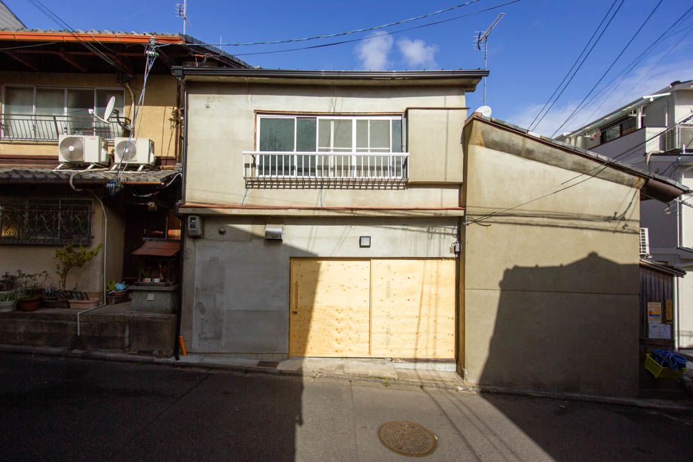 16-Tsubo Machiya Shop for Rent in Historic Kamigyo, Kyoto - Thumbnail 2