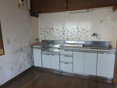 Traditional 3K House Near Hyuga Station - Prime Location in Tomitaka — Image 2, Hyuga, Miyazaki