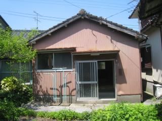 Traditional Wooden House for Rent in Tsukumi, Oita - Thumbnail 2