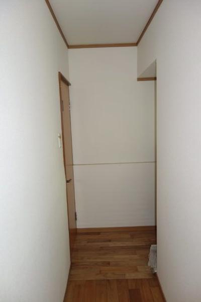 All-Electric Iki Island Home with Farmland and Garage for Sale — Interior, Fukoehigashi-bure, Fukuoka